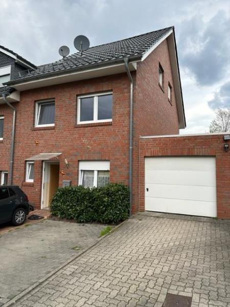 Doppelhaushälfte zum Kauf 550.000 € 5 Zimmer 151,8 m²<br/>Wohnfläche 353 m²<br/>Grundstück Hölterfeld Remscheid 42857