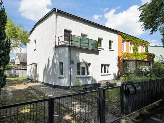 Mehrfamilienhaus zum Kauf provisionsfrei 495.000 € 7 Zimmer 180 m² 500 m² Grundstück Schöneiche bei Berlin 15566