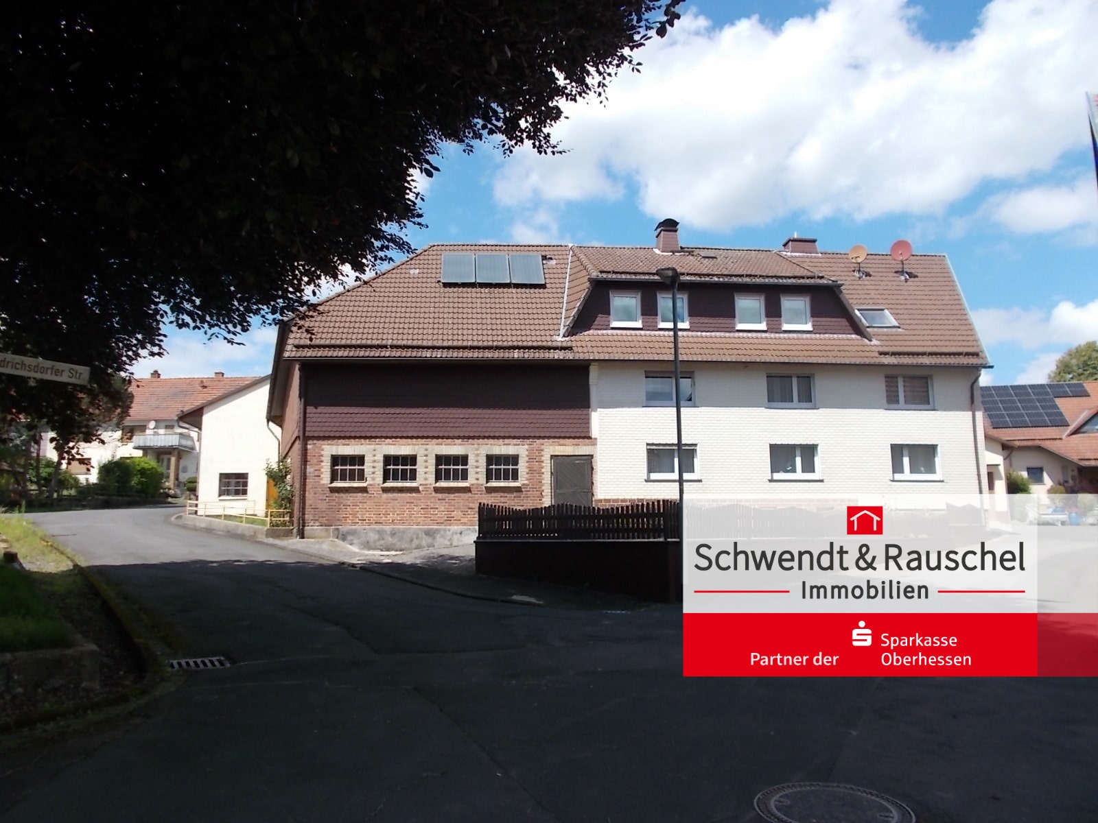 Bauernhaus zum Kauf 392.000 € 9 Zimmer 299,6 m²<br/>Wohnfläche 93.540 m²<br/>Grundstück Hartmannshain Grebenhain 36355