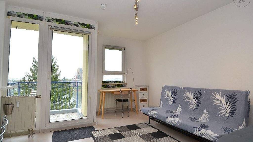 Studio zur Miete 890 € 1 Zimmer 31 m² 7. Geschoss frei ab 01.05.2026 Friedlingen Weil am Rhein-Friedlingen 79576