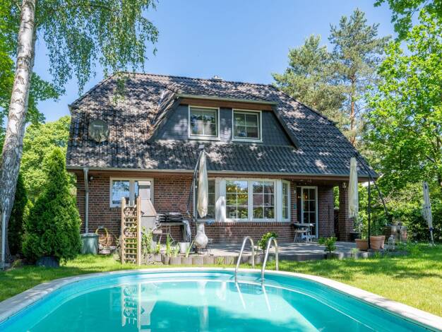 Einfamilienhaus zum Kauf 1.025.000 € 4 Zimmer 145,4 m² 745 m² Grundstück Falkensee 14612