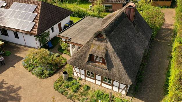 Haus zum Kauf 398.400 € 7 Zimmer 170 m² 1.668 m² Grundstück frei ab sofort Nübbel 24809