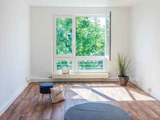 Wohnung zur Miete 383 € 3 Zimmer 57,4 m² 2. Geschoss Katharinenstraße 18 Kapellenberg Kapellenberg 09120