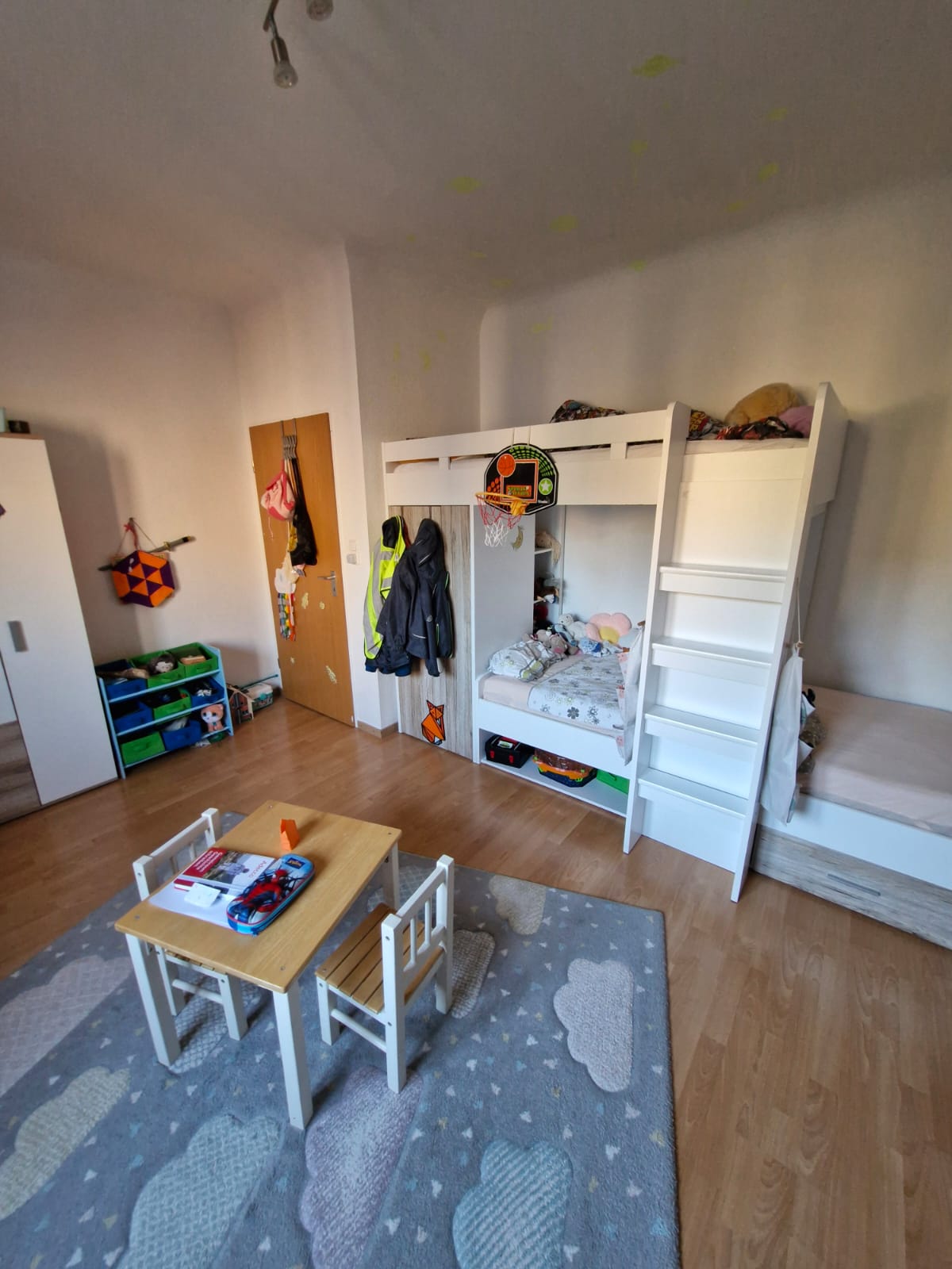 Wohnung zur Miete 680 € 3 Zimmer 81 m²<br/>Wohnfläche 1.<br/>Geschoss Eilendorf Aachen 52080