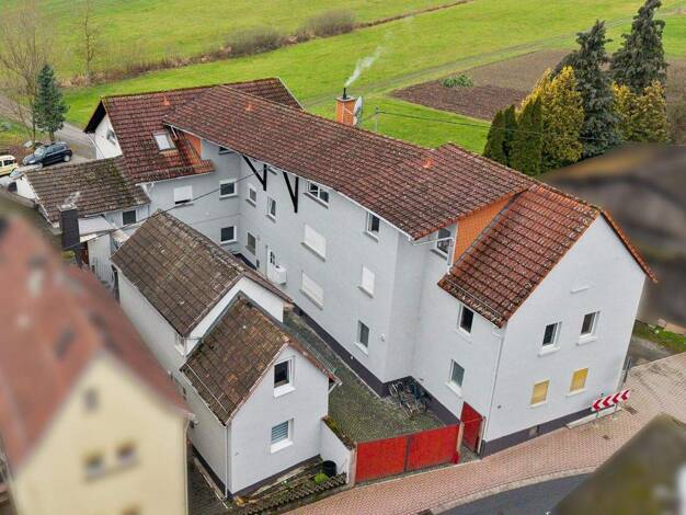 Mehrfamilienhaus zum Kauf als Kapitalanlage geeignet 950.000 € 578,1 m² 1.021 m² Grundstück Obertiefenbach Beselich 65614