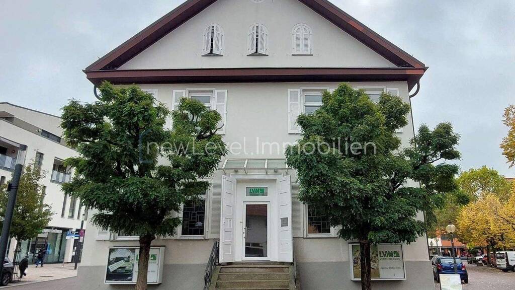 Stadthaus zum Kauf 1.280.000 € 12 Zimmer 415,5 m² 250 m² Grundstück Pfullingen 72793