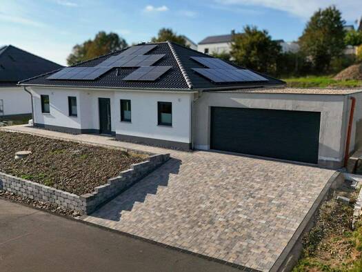 Bungalow zum Kauf 449.000 € 4 Zimmer 108 m² 854 m² Grundstück Neuerburg 54673