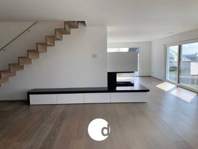 Maisonette zur Miete 3.850 € 3,5 Zimmer 160 m² 1. Geschoss frei ab 01.09.2025 Stuttgart 70597