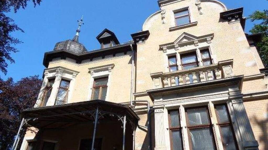 Wohnung zur Miete 1.175 € 5 Zimmer 154,9 m² 1. Geschoss frei ab sofort Hohe Straße 70 Pößneck,Stadt Pößneck 07381