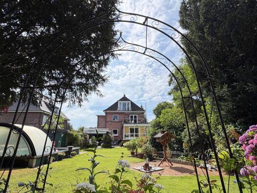 Einfamilienhaus zum Kauf 559.000 € 5 Zimmer 177,6 m² 983 m² Grundstück Uetersen 25436