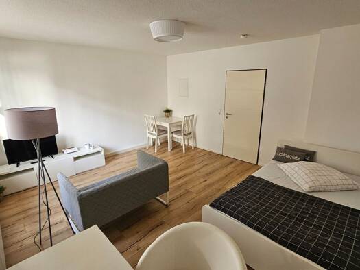 Studio zur Miete auf Zeit 1.250 € 1 Zimmer 30 m² frei ab 31.12.2026 Am Hochsträß 0 Weststadt Ulm 89081