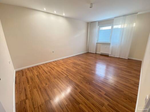 Wohnung zur Miete 1.100 € 2 Zimmer 70 m² Darmstadt Darmstadt 64283
