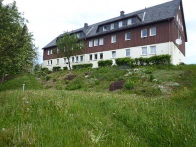 Wohnung zur Miete 483 € 4 Zimmer 80,5 m² frei ab sofort Hermsdorf Hermsdorf 01776