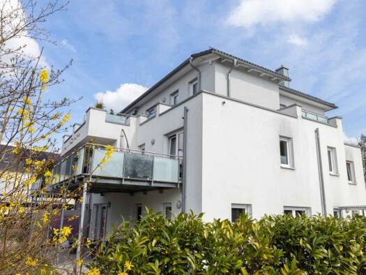 Wohnung zum Kauf 489.000 € 4 Zimmer 100 m² 1. Geschoss Schwaig 90571