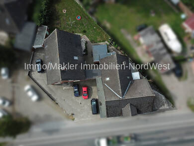 Mehrfamilienhaus zum Kauf 399.000 € 12 Zimmer 308 m² 1.000 m² Grundstück Emder Strasse 83 + 85 Extum Aurich / Walle 26607