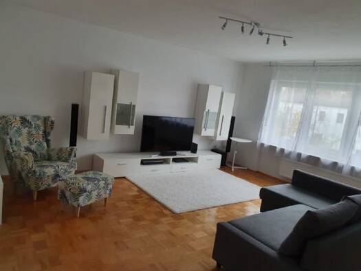 Wohnung zur Miete 830 € 4 Zimmer 98 m² Geschoss 1/2 frei ab 01.10.2026 Konradsiedlung-Wutzlhofen Regensburg 93057