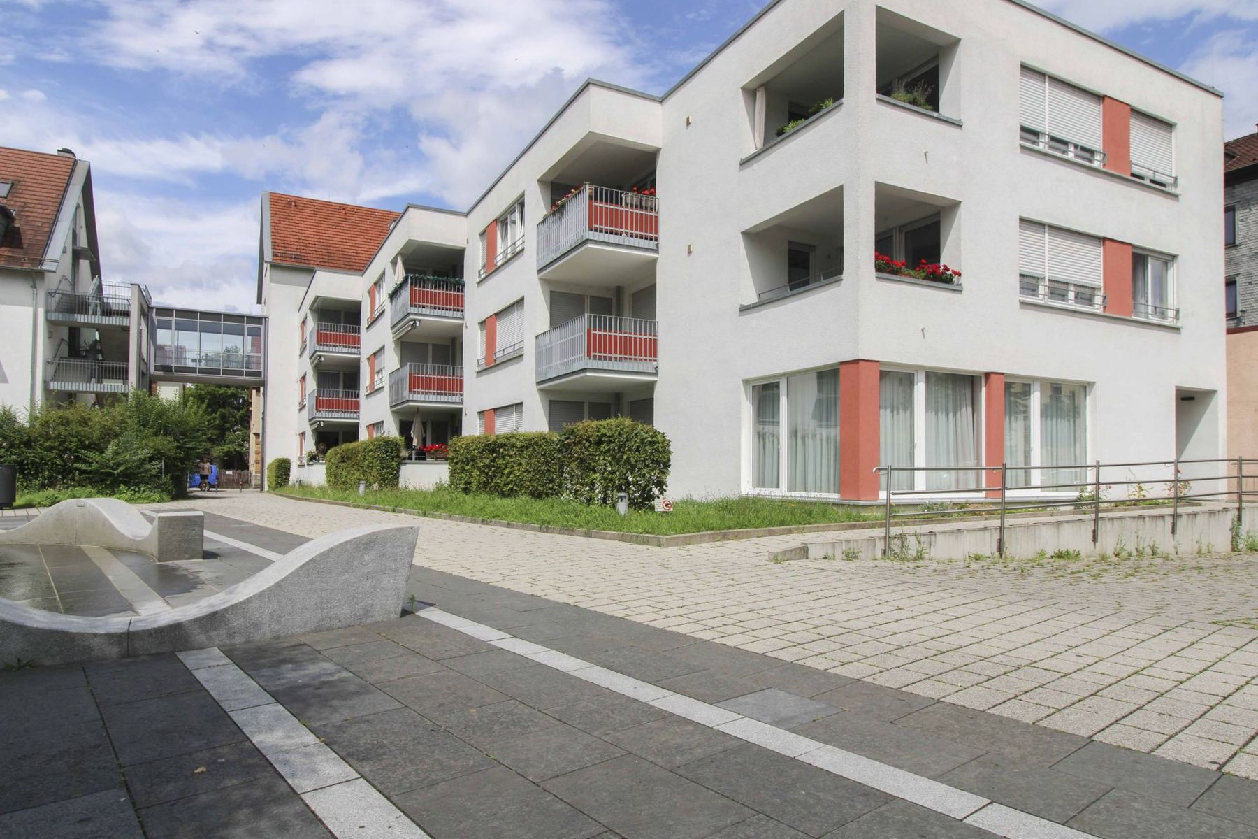 Immobilie zum Kauf als Kapitalanlage geeignet 245.000 € 2 Zimmer 51,6 m²<br/>Fläche Pliensauvorstadt Esslingen am Neckar 73734