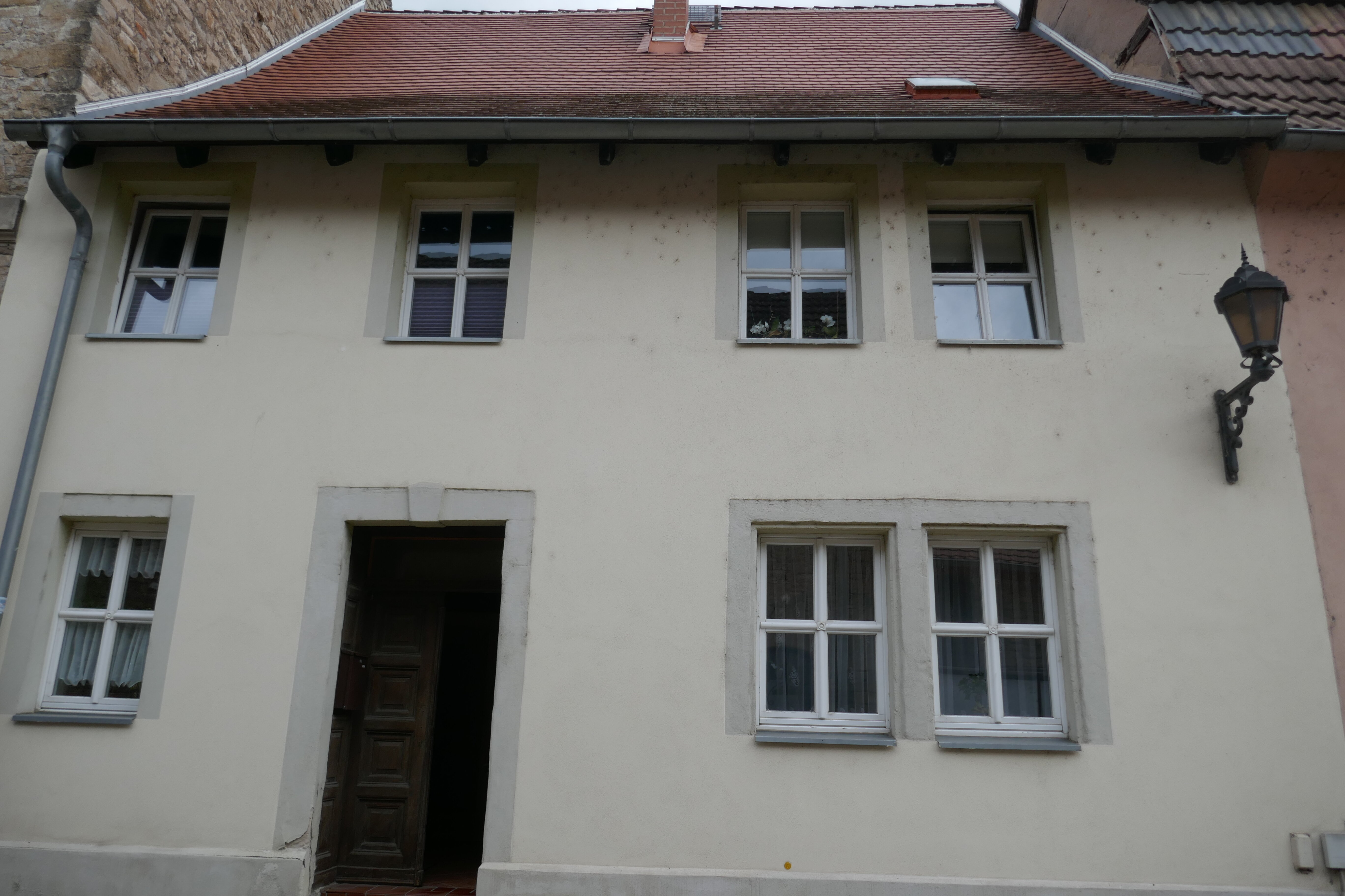 Reihenmittelhaus zum Kauf provisionsfrei 68.500 € 4 Zimmer 133 m²<br/>Wohnfläche 261 m²<br/>Grundstück Alsleben Alsleben 06425