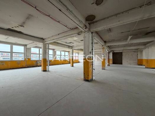 Bürofläche zur Miete 3 € 520 m² Bürofläche teilbar ab 520 m² Speldorf Mülheim an der Ruhr 45478