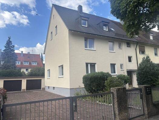 Mehrfamilienhaus zum Kauf als Kapitalanlage geeignet 849.000 € 9 Zimmer 238 m² 531 m² Grundstück Großreuth h d Veste Nürnberg 90409