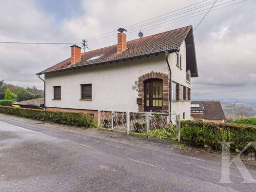 Einfamilienhaus zum Kauf 269.000 € 6 Zimmer 197,7 m² 783 m² Grundstück Berus Überherrn 66802