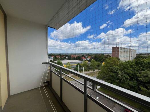 Wohnung zur Miete 345 € 3 Zimmer 60 m² Geschoss 5/5 frei ab sofort Neuplanitz Zwickau 08062