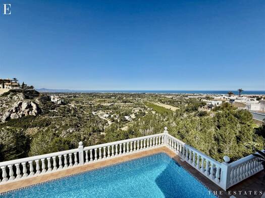 Haus zum Kauf 850.000 € 175 m² 950 m² Grundstück Dénia 03700