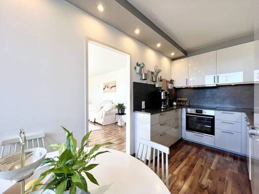 Immobilie in Seefeld in Tirol - Wohnung zum Kauf - Seefeld in Tirol - 449.000 € - 3 Zimmer, 96,2 m², 2. Geschoss - Bild 1