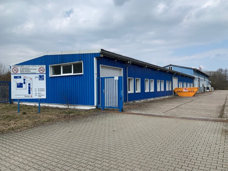 Lagerhalle zur Miete provisionsfrei 3,70 € 4.391 m²<br/>Lagerfläche ab 360 m²<br/>Teilbarkeit Oberottendorf Neustadt 01844