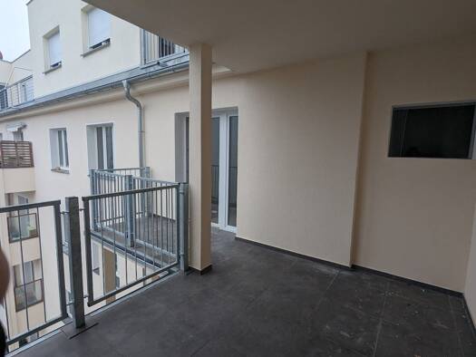 Wohnung zum Kauf 489.000 € 3,5 Zimmer 82,8 m² Geschoss 4/5 frei ab sofort Friedrichshain Friedrichshain-Kreuzberg 10243
