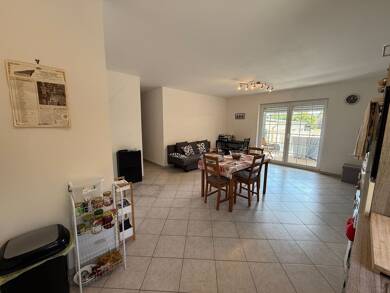 Wohnung zur Miete 700 € 3 Zimmer 67 m² Geschoss 1/2 frei ab 01.10.2025 Schönbach Saarbrücken 66130