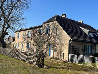Haus zum Kauf 79.000 € 7 Zimmer 209 m² 1.380 m² Grundstück Groß Kordshagen Groß Kordshagen 18442