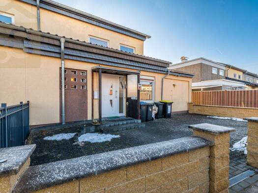 Reihenendhaus zum Kauf 249.000 € 4 Zimmer 117 m² 330 m² Grundstück Vorsfelde Wolfsburg 38448