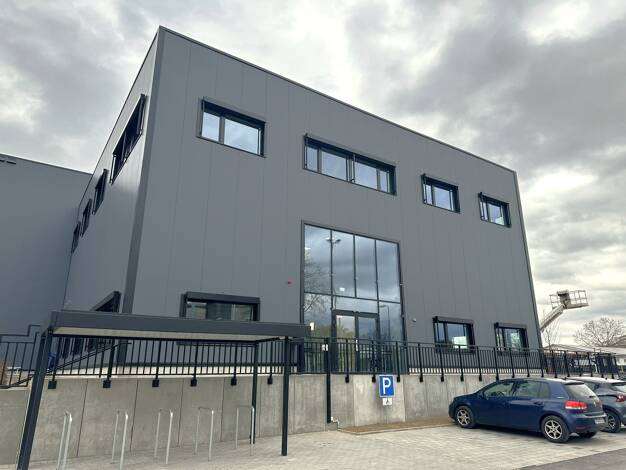 Bürofläche zur Miete 13,80 € 357 m² Bürofläche teilbar ab 357 m² Friesenheimer Insel Mannheim 68169