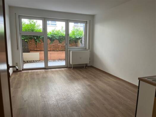 Studio zum Kauf 100.000 € 1 Zimmer 32 m² frei ab sofort Kasernenviertel Regensburg 93053