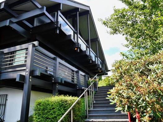 Sonstiges zum Kauf 7 Zimmer 350 m² 1.574 m² Grundstück Obrigheim 74847