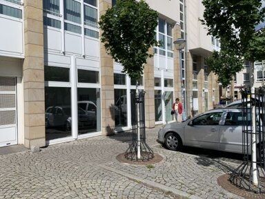 Laden zur Miete 10 € 121,8 m² Verkaufsfläche Mitte Gotha 99867