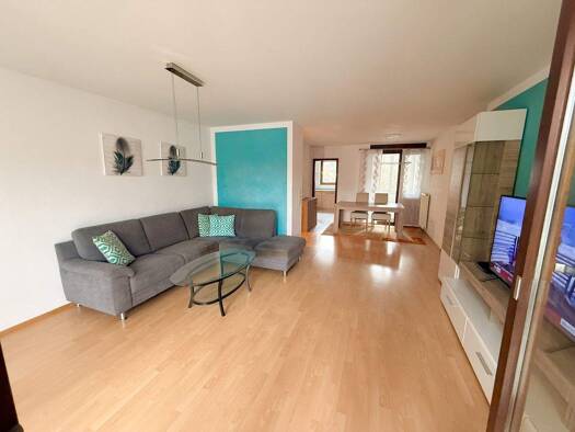 Wohnung zum Kauf 280.000 € 4 Zimmer 90,4 m² Unterhausen Lichtenstein 72805