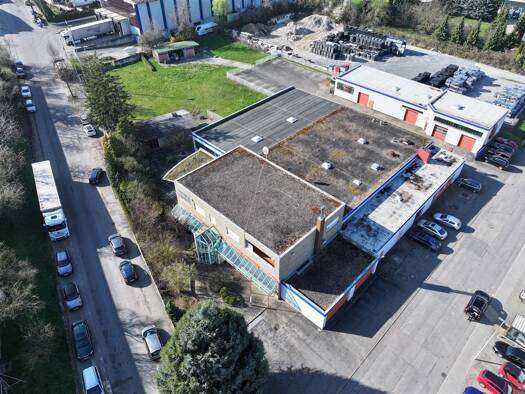 Lagerhalle zur Miete 7.000 € 1.037 m² Lagerfläche Schwaigern Schwaigern 74193