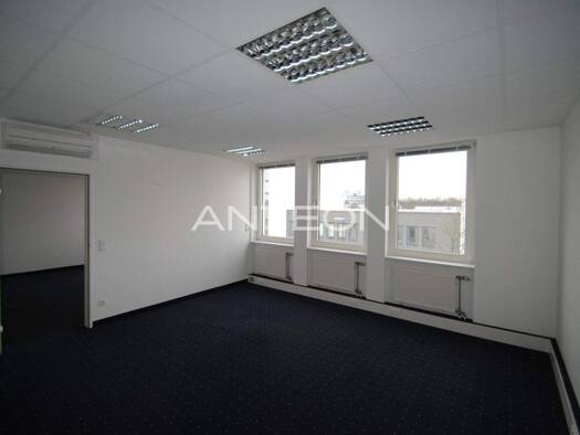 Bürofläche zur Miete 13,50 € 164 m² Bürofläche teilbar ab 164 m² Ungelsheimer Weg 14 Lichtenbroich Düsseldorf 40472