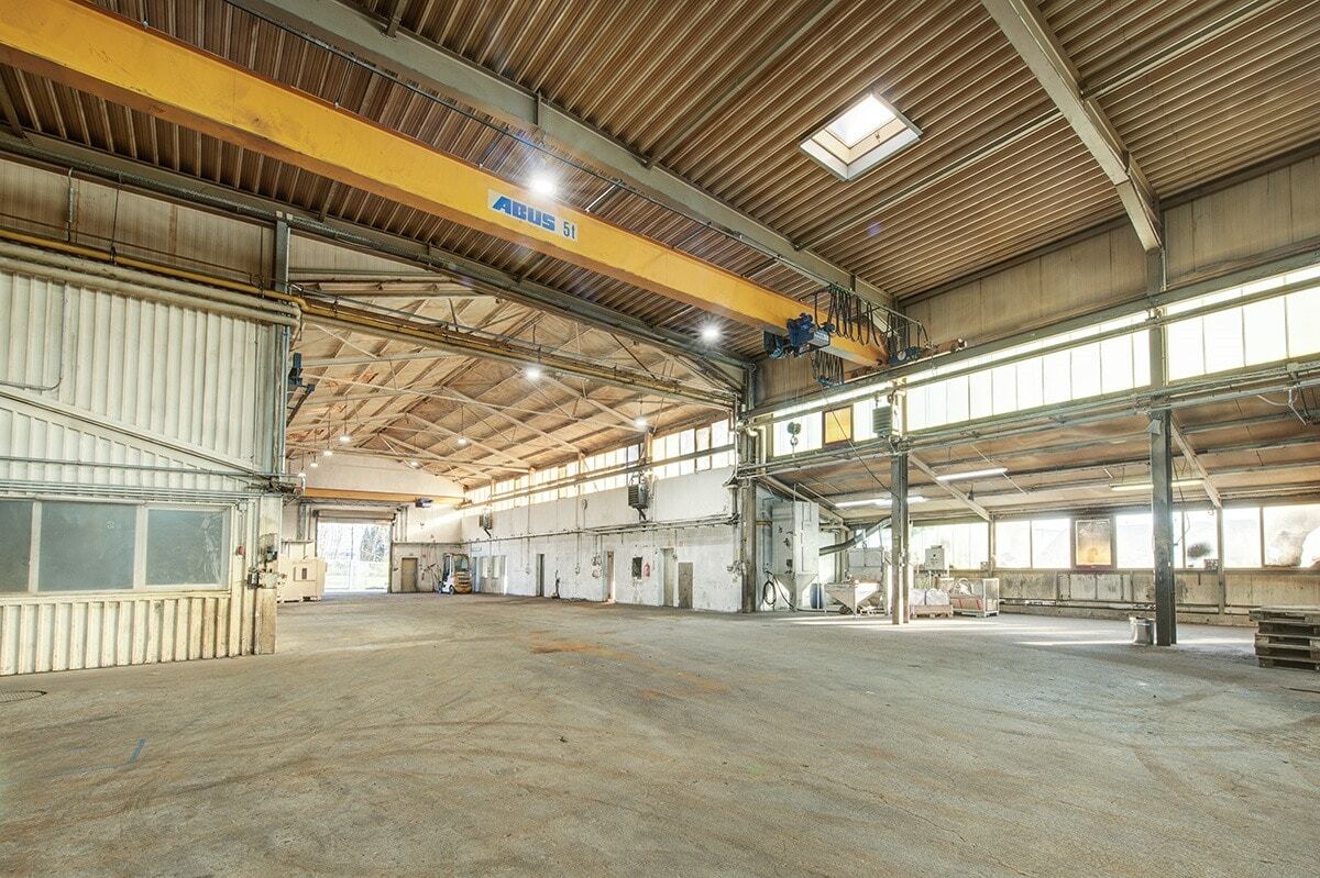 Lagerhalle zur Miete 4,41 € 1.100 m²<br/>Lagerfläche Ransbach-Baumbach 56235