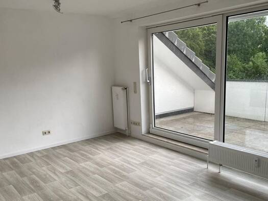 Wohnung zur Miete 600 € 2 Zimmer 40 m² Geschoss 2/3 frei ab 01.09.2026 Sebaldsbrück Ost 28329