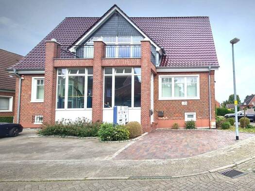 Bürogebäude zur Miete provisionsfrei 345 € 1 Zimmer 16,4 m² Bürofläche Hoher Weg 6 Loga Leer 26789