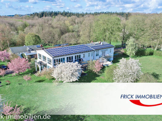 Herrenhaus zum Kauf 2.490.000 € 12 Zimmer 761 m² 191.175 m² Grundstück Pansdorf Ratekau 23689
