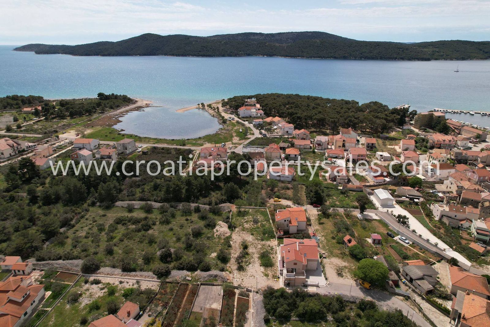 Land-/Forstwirtschaft zum Kauf 230.000 € Sibenik