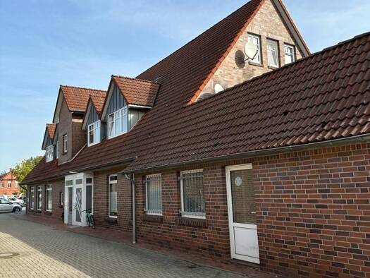 Wohnung zur Miete 650 € 3 Zimmer 80,9 m² 1. Geschoss frei ab 01.10.2026 Friesoyther Straße 3 Bösel Bösel 26219
