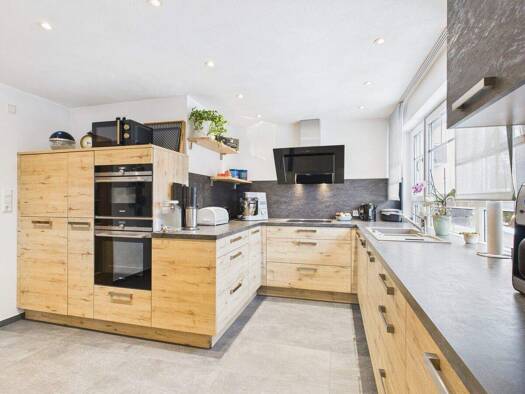 Einfamilienhaus zum Kauf 315.000 € 7 Zimmer 141 m² 474 m² Grundstück Epfendorf 78736