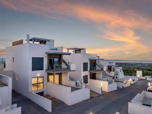 Chalet zum Kauf - Erstbezug 399.000 € 3 Zimmer 66 m² San Miguel de Salinas 03193