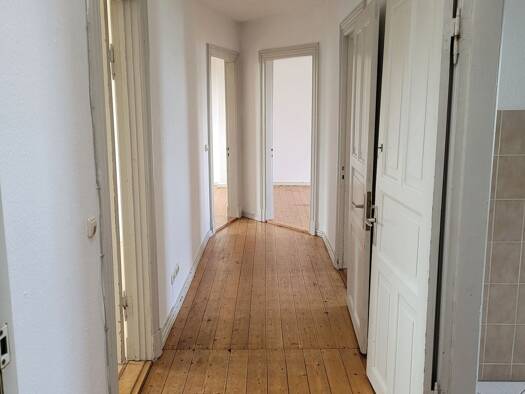 Wohnung zur Miete 700 € 3,5 Zimmer 102 m² 4. Geschoss frei ab sofort Am Burgfried 3 Neustadt Neustadt 24937