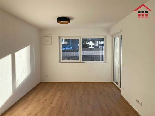 Wohnung zum Kauf 229.000 € 2 Zimmer 56 m² frei ab sofort ID 1010 Neukirchen an der Vöckla 4872